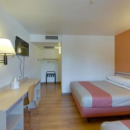 Motel 6 Weed - Mount Shasta Exterior foto